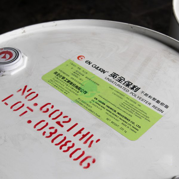 NHÓM POLYESTER SẢN XUẤT NÚT, PHỤ KIỆN THỜI TRANG - Ảnh 3
